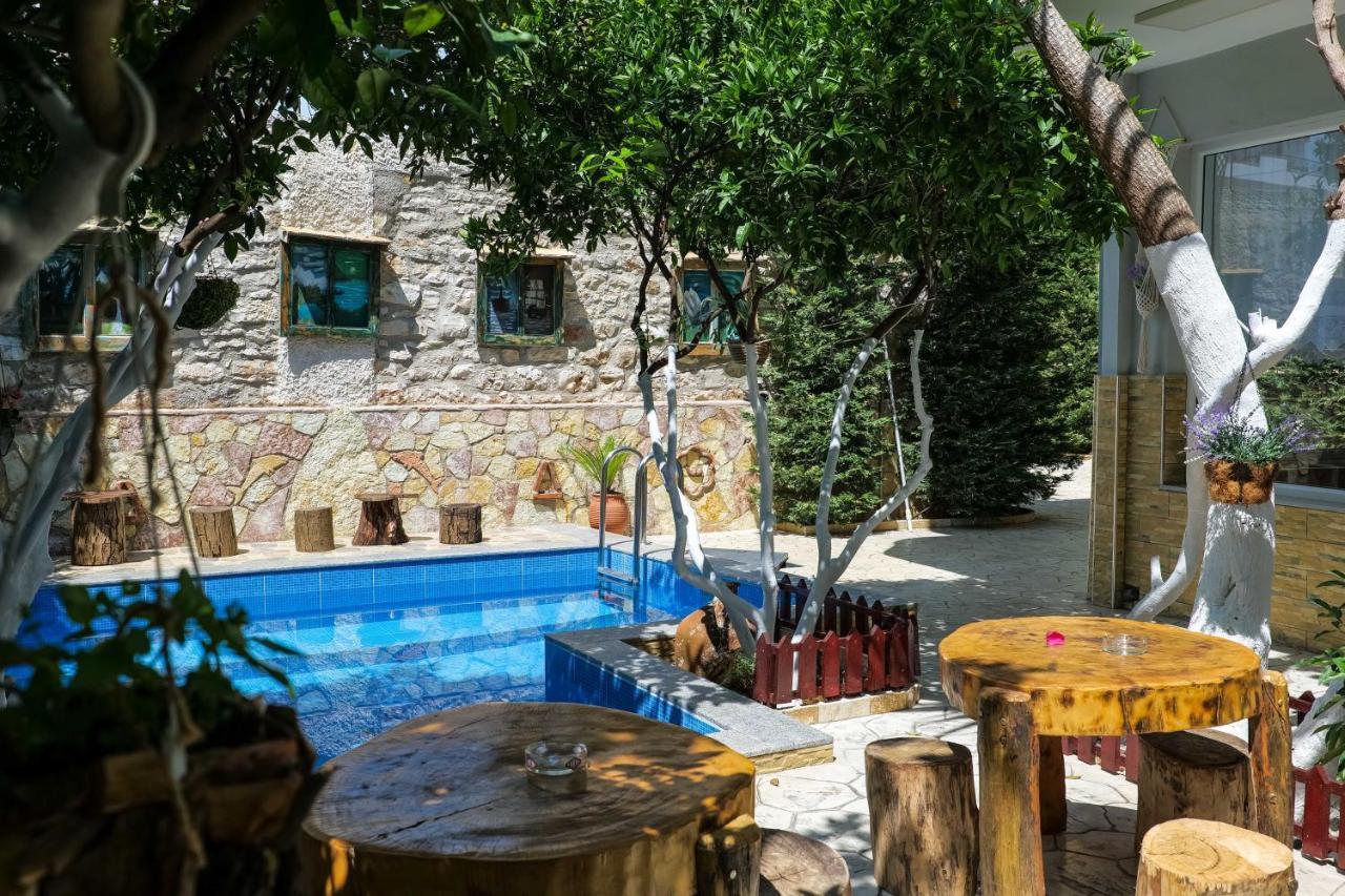 Vila Ahmeti Саранда Экстерьер фото
